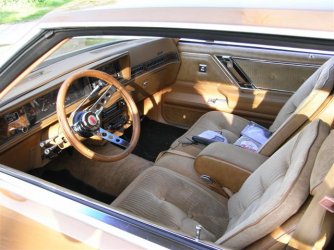 Olds innen (Small).JPG