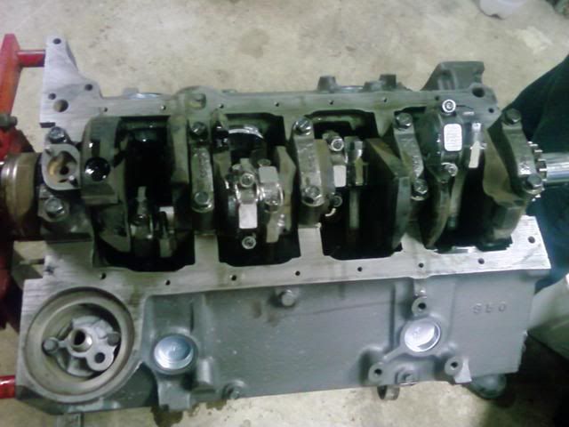 enginebuild4.jpg