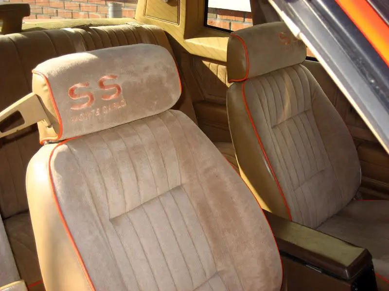 Seats.jpg