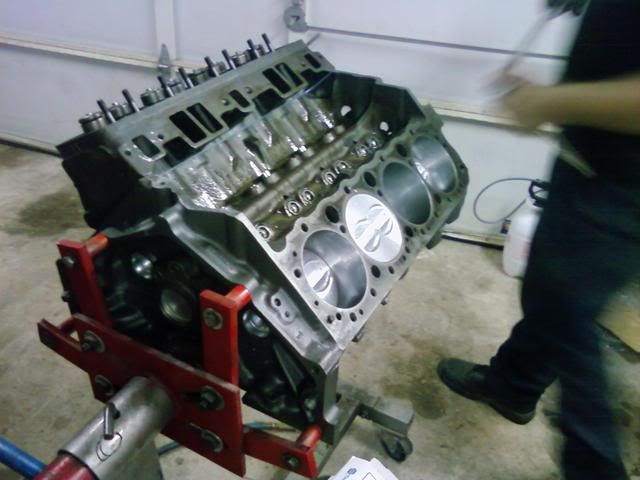 enginebuild5.jpg